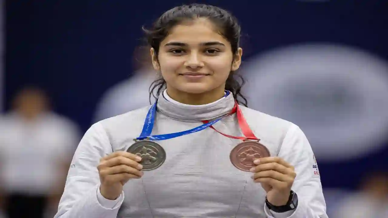 Jind Prachi Saini : जींद की प्राची सैनी ने राष्ट्रीय तलवारबाजी प्रतियोगिता में जीते 2 मेडल, चकमाया हरियाणा का नाम