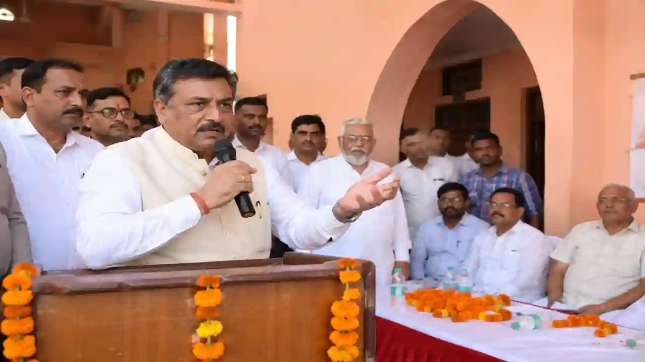 Jind News : जींद के कंडेला में वाल्मीकि चौपाल में बनेगी ई-लाइब्रेरी, डिप्टी स्पीकर ने की घोषणा