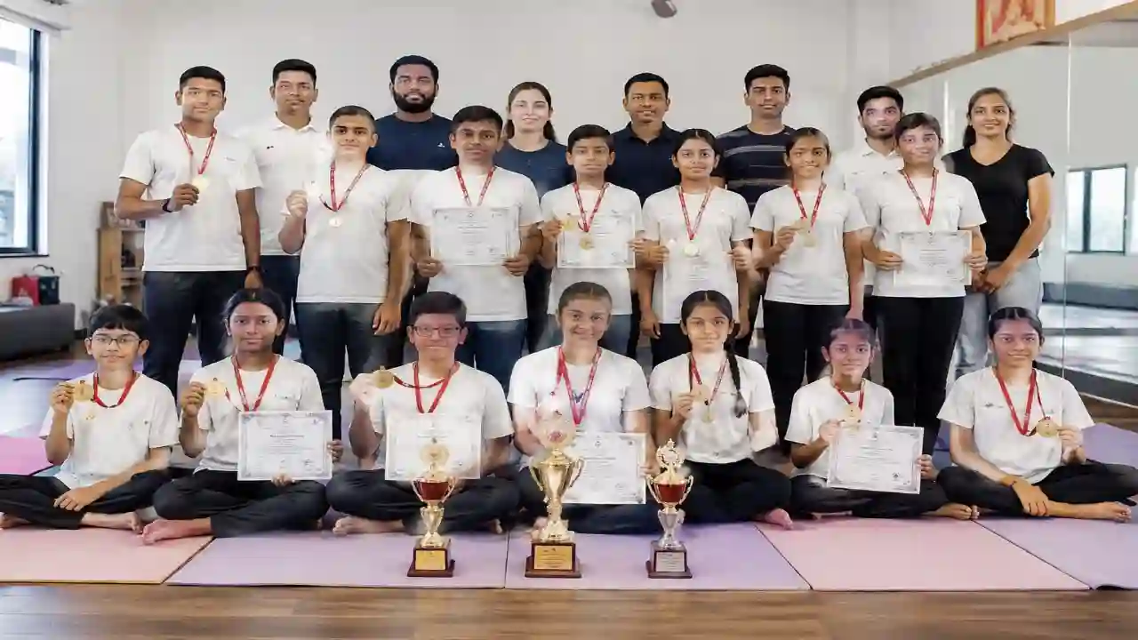 Jind Sports News : जींद डिवाइन योगा सेंटर के खिलाड़ियों ने राज्य स्तरीय प्रतियोगिता में लहराया परचम, 14 मेडल जीते