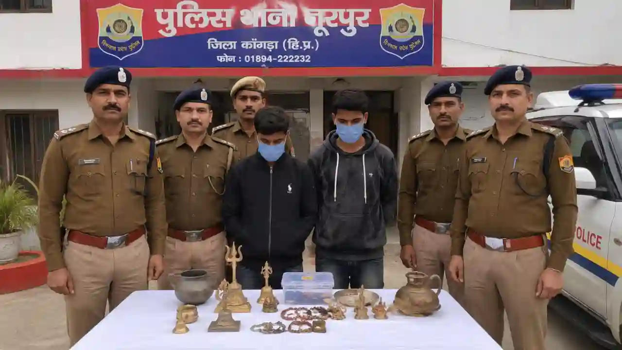 Nurpur News: शिव मंदिर भदरोया चोरी कांड का 24 घंटे में खुलासा