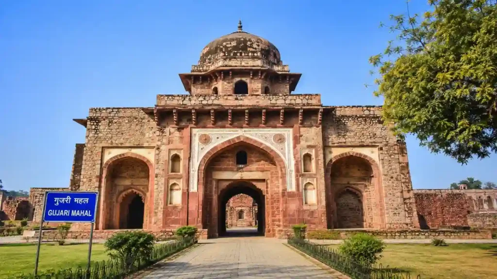 Tourist Places in Hisar: हिसार में घूमने की 10 सबसे खास जगहें, बस स्टैंड से कितनी दूर? गुजरी महल