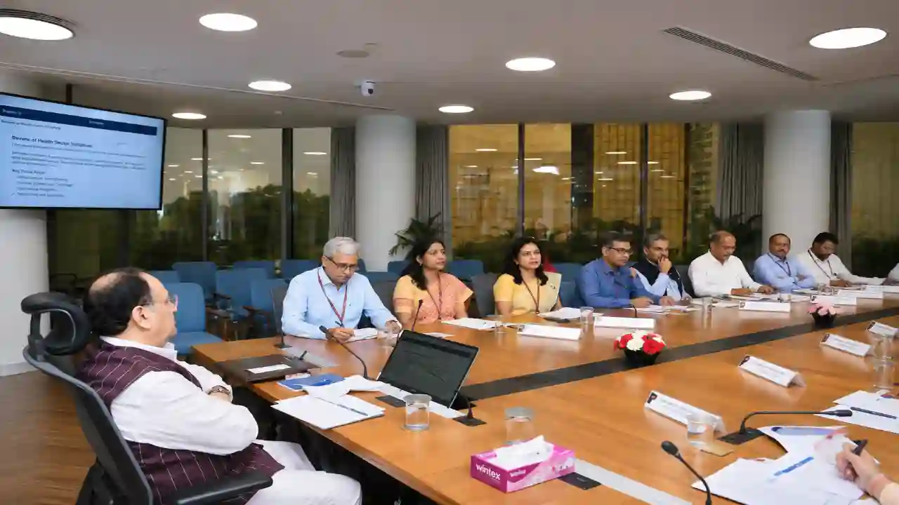 Budget 2026-27: जेपी नड्डा ने Health Sector Projects की प्रगति की समीक्षा, समयबद्ध क्रियान्वयन पर जोर
